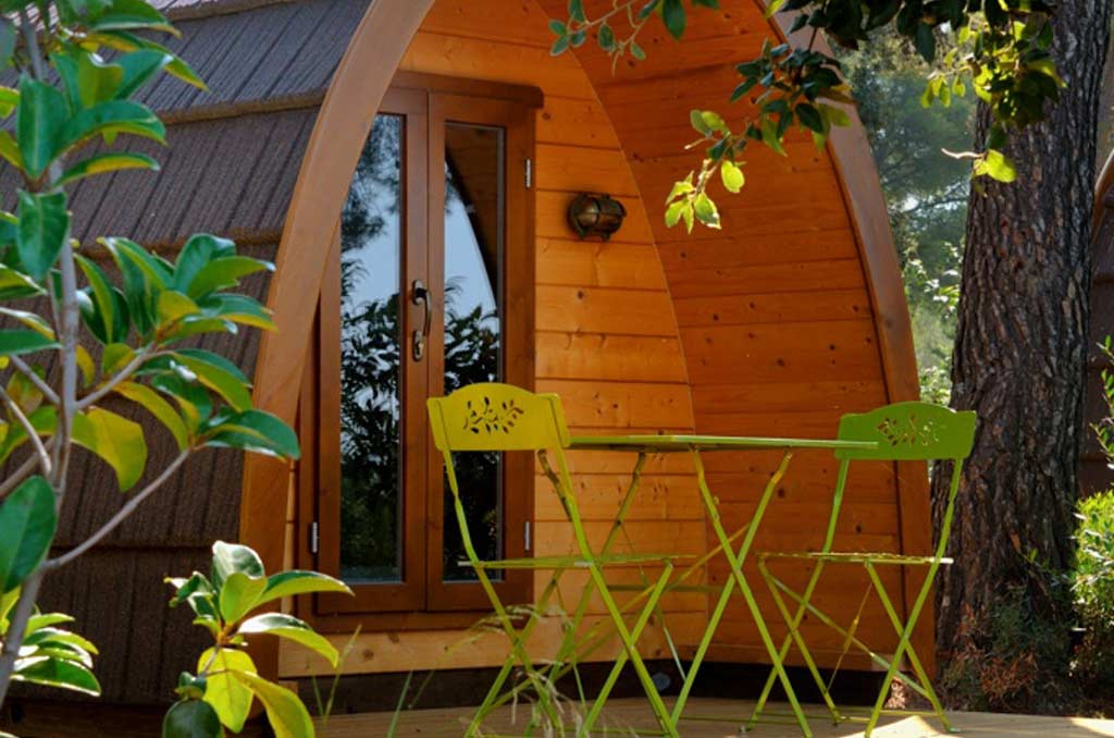 Campsite with a large family Low price Holiday Nature