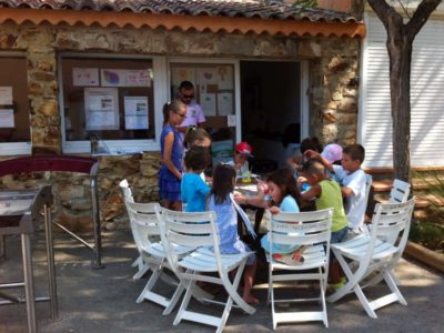 France campsite Kids Club Activities and games