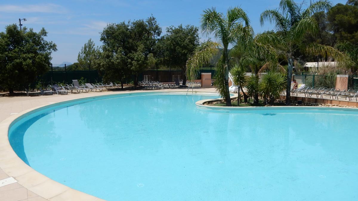 South of France Weekend Heated pool