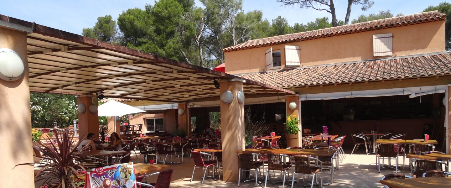 Campsite restaurant terrace - French Riviera-Côte d'Azur