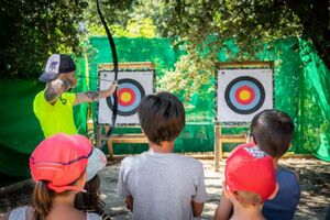 Seaside Camping - kids activities - Archery sport	