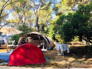 Campsite water park - pitches Premium Provence