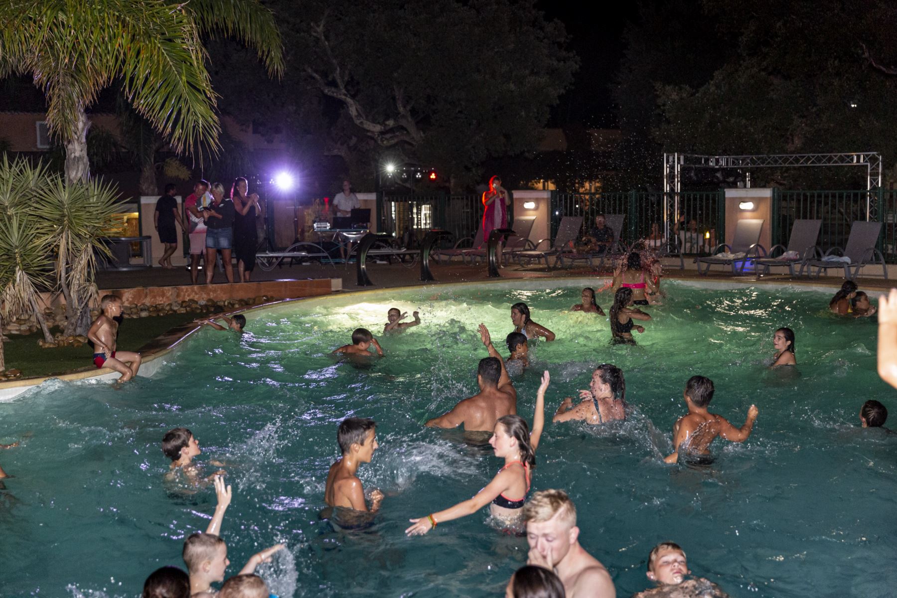 French Riviera Swimming pool evening Animation Pool party