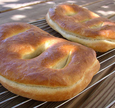 Provencal Pompe à Huile recipe