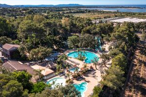 campsite Var water park swimming pools