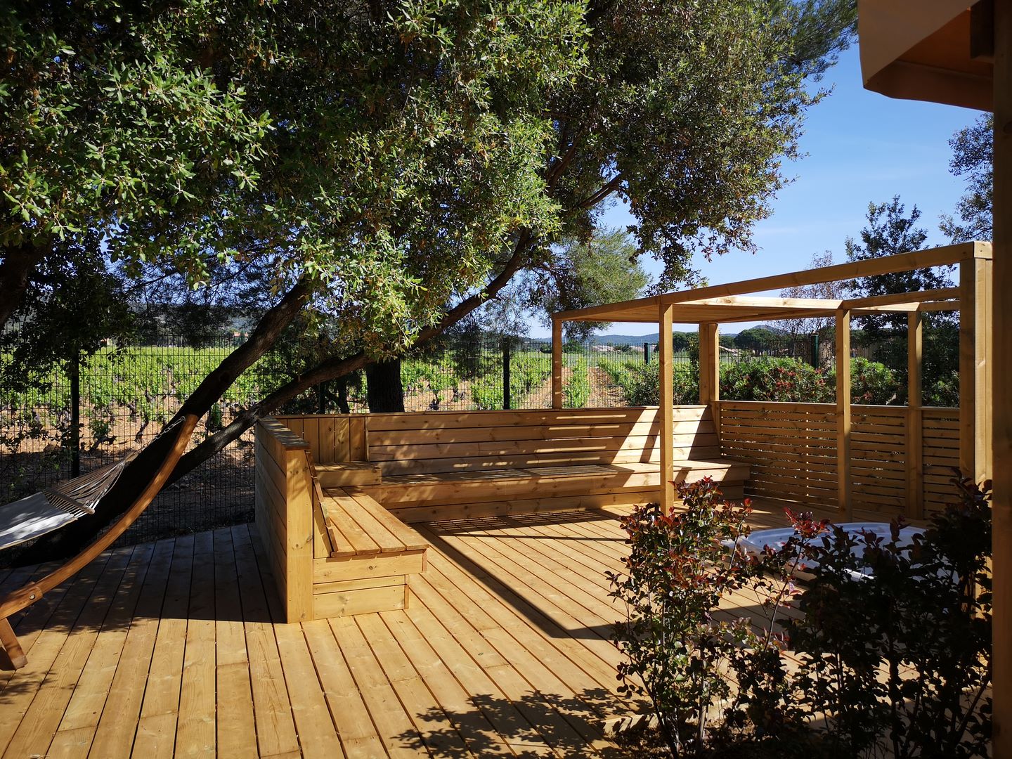 Campsite rental premium villa spa friends Hyères