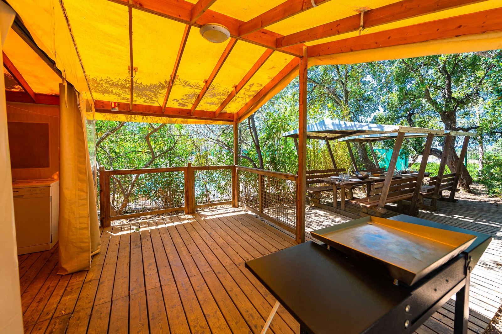 A holiday with friends for 10 guests at a nature campsite