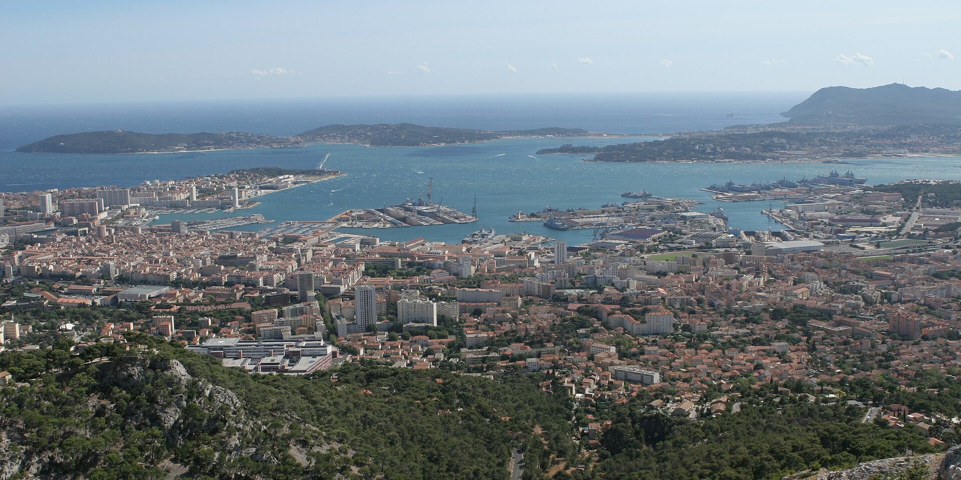 Sea and mountains in Toulon, in the Var area