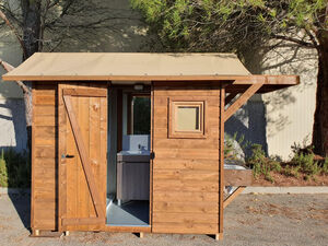 Private sanitary facilities at our four-star campsite