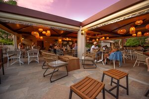 Seaside campsite with restaurant